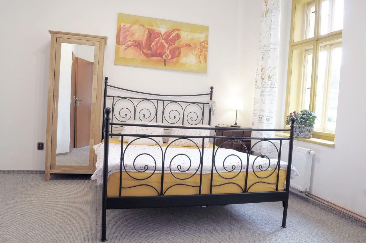 Apartmány V Podzámčí II. Mělník Exterior foto